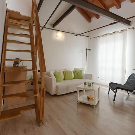 Apartment Adorno 4 - Affitti Brevi Italia Генуа Екстериор снимка