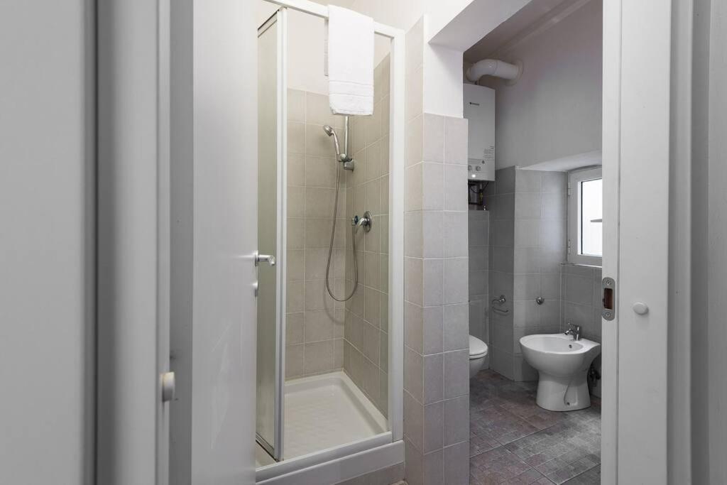 Apartment Adorno 4 - Affitti Brevi Italia Генуа Екстериор снимка
